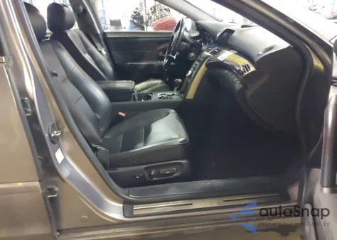 2005 Acura Rl 3.5 z USA, uszkodzony, nr VIN JH4KB16535C006472